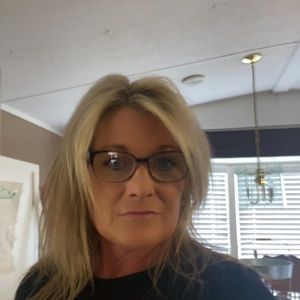 Meet your Posher, Kendra